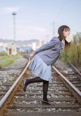 欧美丝袜写真_超清免费播放