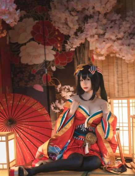 欧美连衣裙怎么拍照_高清免费观看