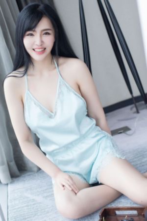 调教学院h肉yin荡公交_HD电影完整版