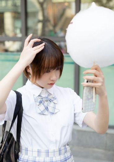 在线观看国产精品美女直播_高清电视剧观看