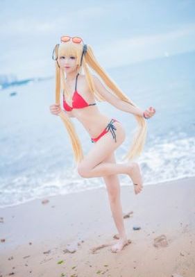 日韩美女美腿网_720在线视频播放